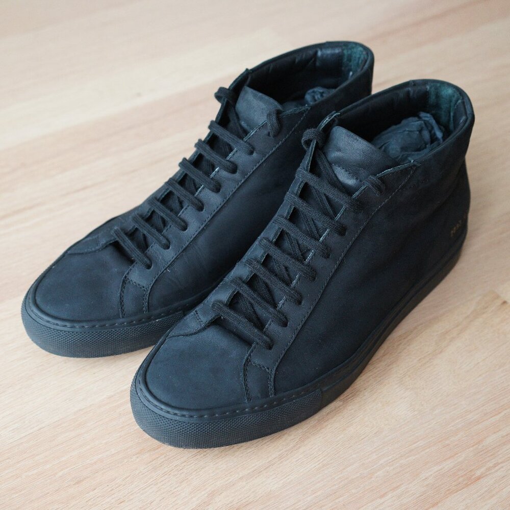 Common Projects Achilles Mid in black nubuck leather